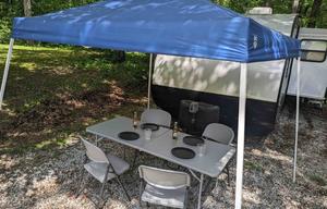 2022 - Sleeps 10! Delivery Available!!