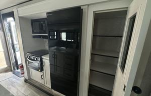 2024 Jay Flight 331BTS RV rental photo 11