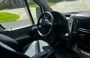 Family Friendly Mercedes Camper  sleeps 4