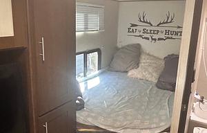 2018 Prime Time RV Avenger ATI 27DBS