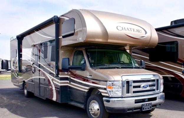 On The Go Chateau *2019 Bunkhouse*