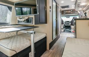 American Patriot Mercedes Luxury Camper Van Seats5