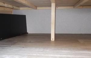 32 ft SMART HOME CAMPER WiTH HOT TUB & MESAGE CHAiR