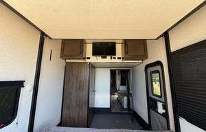 The Triton Luxe Lounge-2022 toy hauler