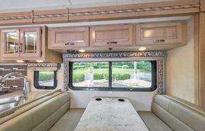 "Fourwinds Funhaus" - 6 bed Bunkhouse C Class RV