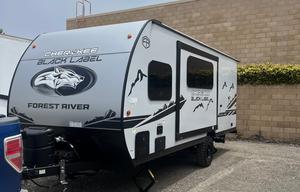 5 starts Rv trailer