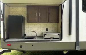 2019 Forest River RV Wildwood Heritage Glen LTZ 300BH RV rental photo 15