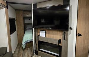 Sunflower Camper Rentals - 2025 Campsite Reserve