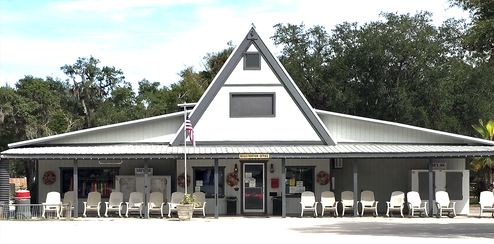 Peace River Campground registration office and welcome center in Arcadia Florida