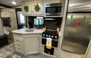 2021 Jayco Jay Flight 28BHBE "Infinity"