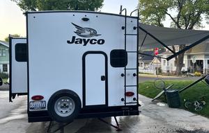 Alcantar Jayco Jayfeather