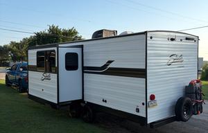 2025 Bunkhouse Sleeps 6 | Delivery Available