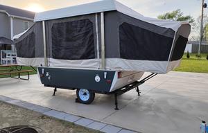1999 Coleman The Destiny Series Taos