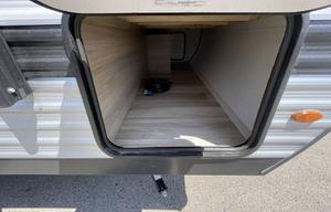 Lightweight Family Bunkhouse Getaway Camper
