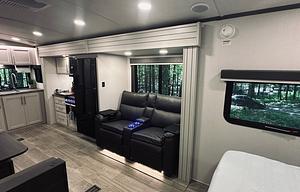 Captain Dave's Smoky Mountain Retreat (Delivery)