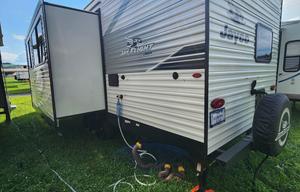 Hocking Hills RV 5.0 w/ slide out