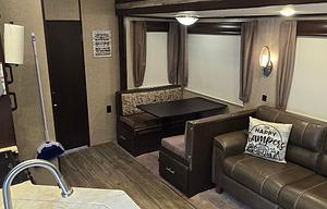 2018 Forest River RV Cherokee Arctic Wolf 315TBH8