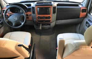 2011 winnebago view