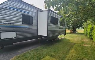 2019 Coachmen Catalina- Family Outdoor Rig