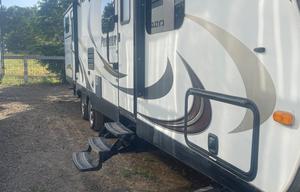 2014 keystone Bullet bunkhouse