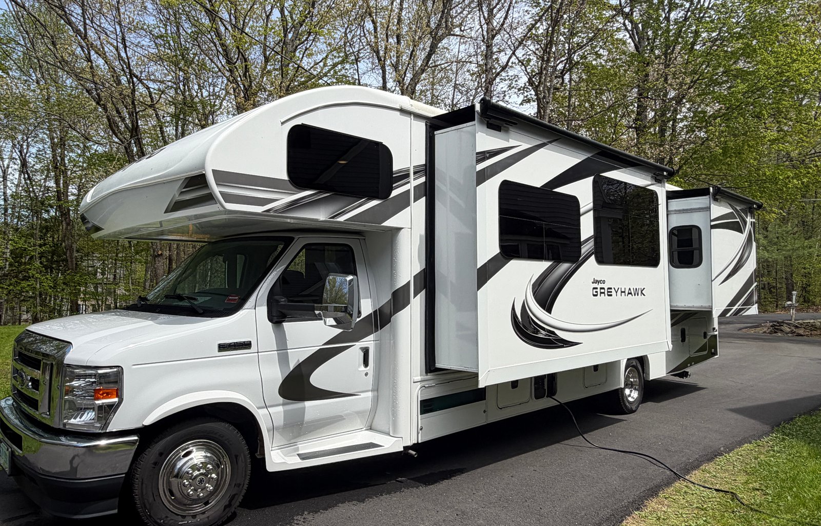 Stress free Luxury Camping/Fully Stocked