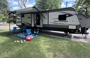 2019 Heartland Trail Runner 33 IKBS