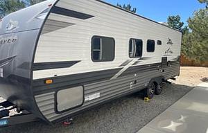 2023 Jayco Jay Flight 264BH RV rental photo 8