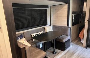 2022 Jay Flight SLX 8 242BHS RV rental photo 10