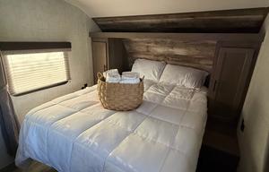 Brand NEW RV! 2021 Gulf Stream 24BH W Solar