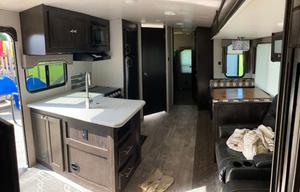 2019 Heartland North Trail 33BUDS King