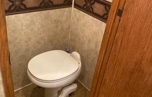 2010 Keystone Montana 5th wheel 3150 RL