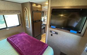 The Cheetah | Glamping on Wheels – Sleeps 6-8