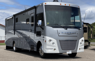 2019 Winnebago Adventurer 33C