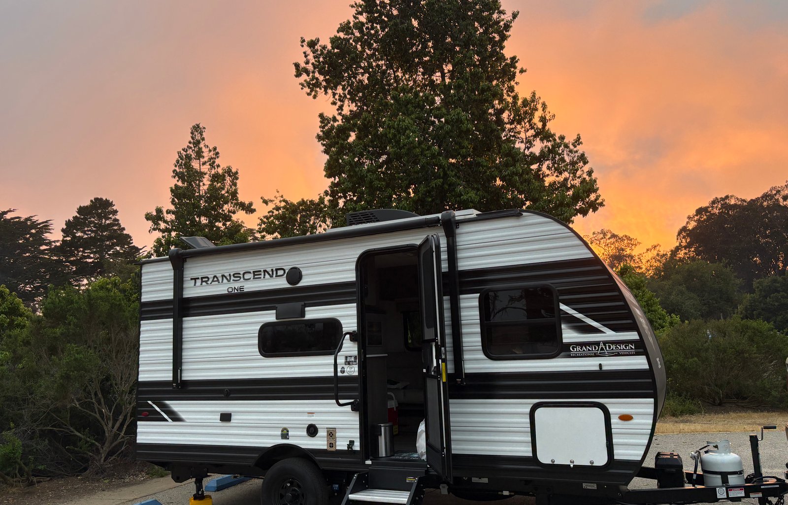 2025 Grand Design Transcend One 151BH