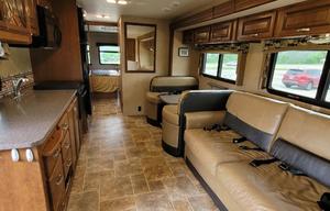 2015 Thor Motor Coach Chateau Super C 35SK RV rental photo 2