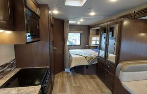 2017 Thor Motor Coach Freedom Elite 24HE RV rental photo 15