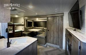WILDWOOD X-LITE w/ Private Master & Bunk Beds