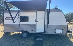 2023 Dutchmen RV Coleman Lantern Series 17R