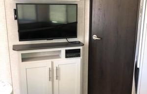 2021 Keystone Bullet 2 BD (1 1/2 BA) Delivery only