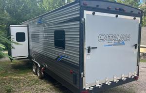 2021 Coachmen RV Catalina Trail Blazer 29THS RV rental photo 5