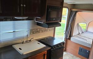 Fun Finders Budget-n-Pet Friendly Camper Rental