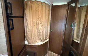 "Dorothy" - Easy Drive-24' Thor Elite - Sleeps 4-6