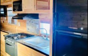2019  24’ RV Grand Castle by Ice Castle