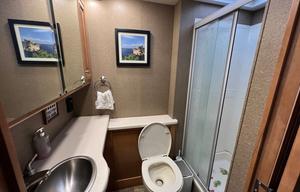 2016 Thor Motor Coach Palazzo 33.2