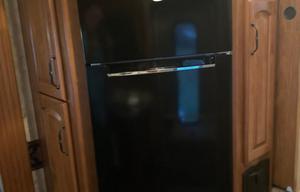 2010 Keystone Montana 5th wheel 3150 RL