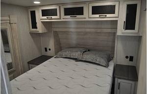 Grand- Elegant Glamping