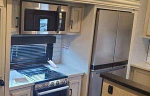 2022 Jayco Eagle 335RDOK RV rental photo 1