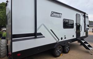 PET FRIENDLY FAMILY RV RENTAL