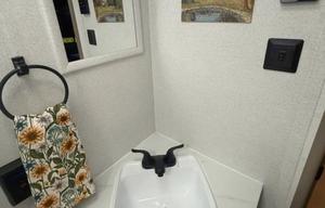 Brand New-2027 Jayco Jay Flight - Couples Trailer