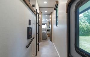2026 Impression 315MB RV rental photo 10